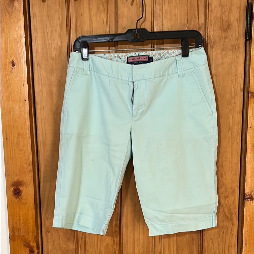 Vineyard Vines AQUA Women's Light Blue Shorts